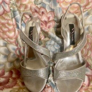 Size 6 Silver Sandals - VG Condition, wore to several weddings.